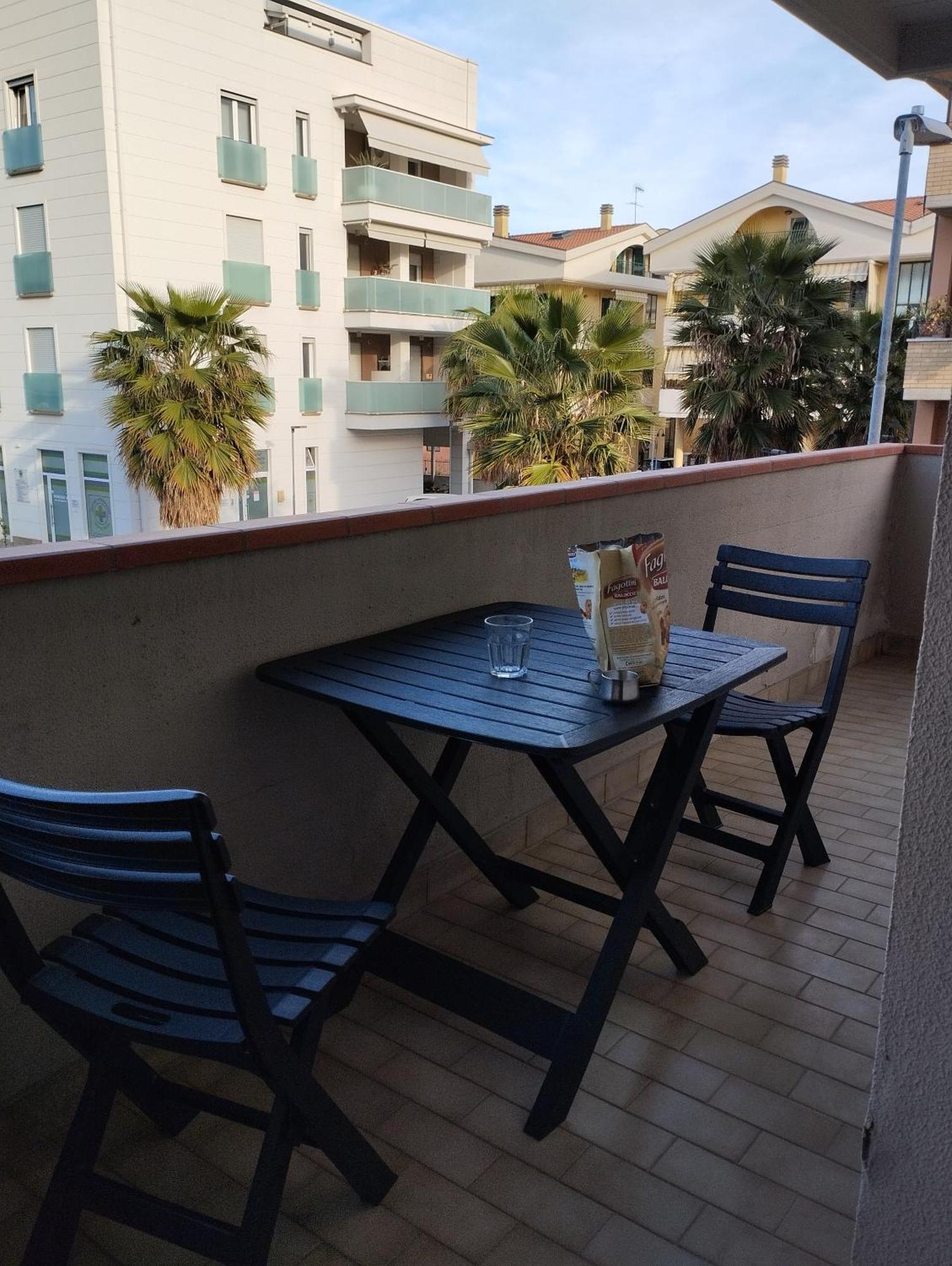 Casa Felix Appartement Giulianova Buitenkant foto